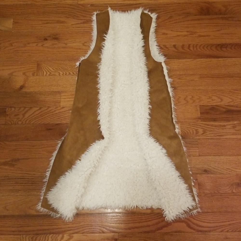 Ecoté Faux Shearling Vest NWT